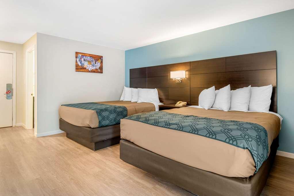 Quality Inn & Suites Lincoln Oda fotoğraf